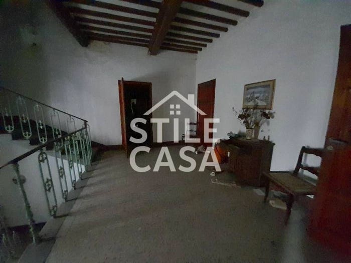 Casa con 6 locali in vendita in Orentano, Castelfranco di Sotto