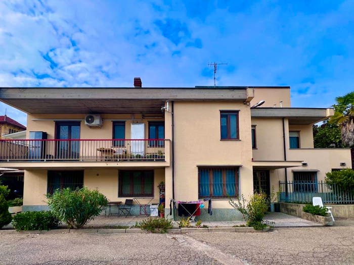 Appartamento con 5 locali in vendita in Corso Enotria, Corso Langhe Moretta Corso Cortemilia, Alba