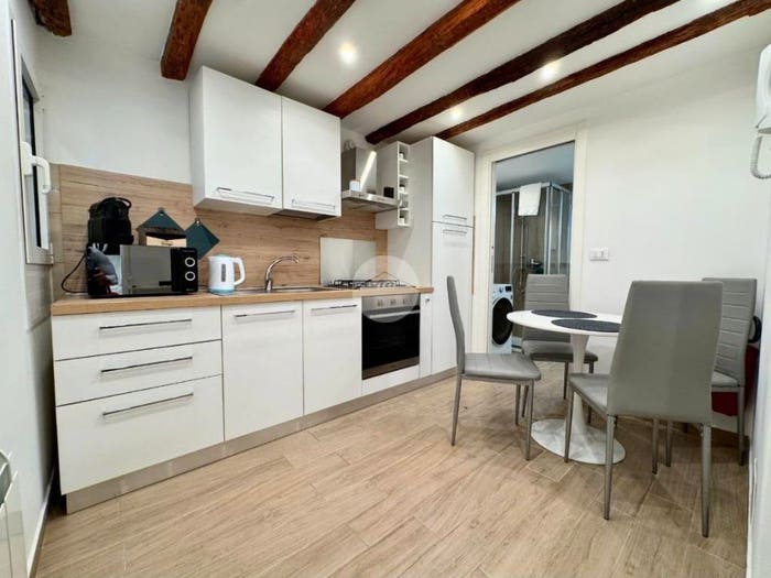 Appartamento quadrilocale in vendita in Rione san giacomo, Centro Storico, Chioggia