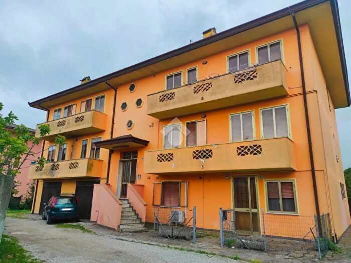 Appartamento bilocale in vendita in Via Villa, Piove di Sacco