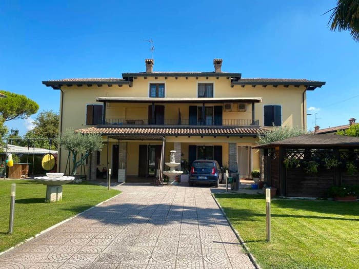 Casa con 6 locali in vendita in Ponte Nuovo Madonna dell'Albero, Ravenna