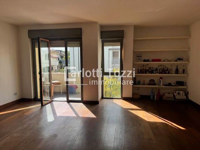 Appartamento con 5 locali in vendita in Via Marche, Stazione Via Roma, Grosseto