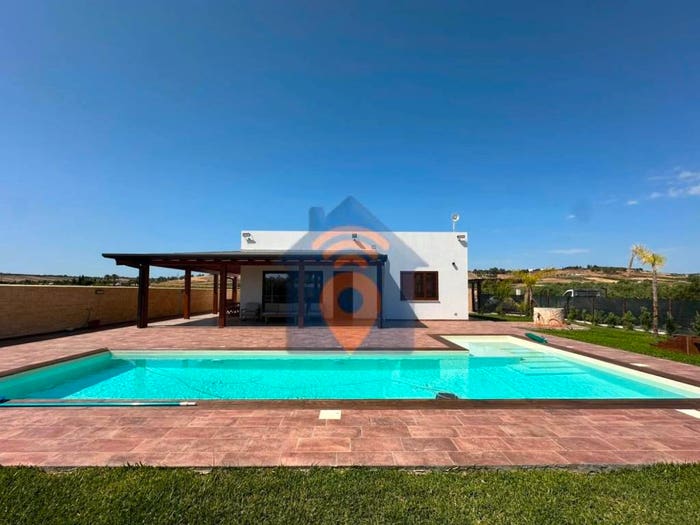 Casa con 6 locali in vendita in SP, Menfi