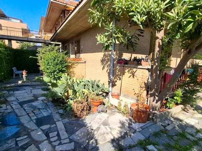 Appartamento quadrilocale in vendita in Via Guido Rossa, La Chiusa, Collesalvetti