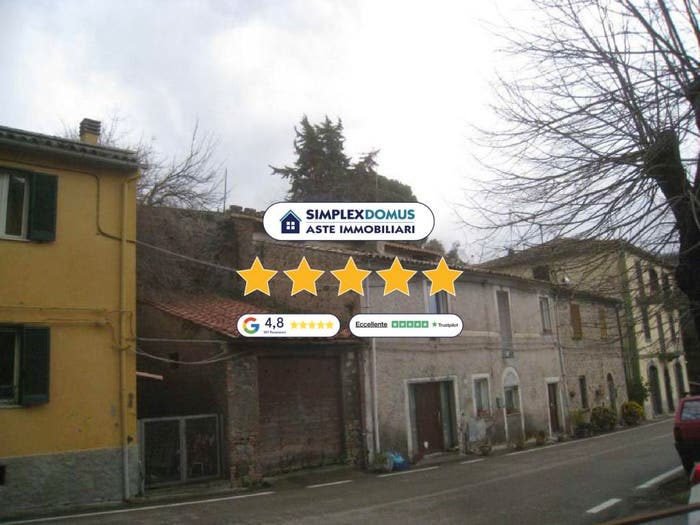 Appartamento quadrilocale in vendita in Via Guglielmo Marconi, Bolsena