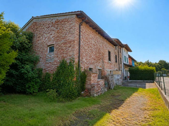 Casa con 6 locali in vendita in Frazione Vedole, Vedole, Colorno