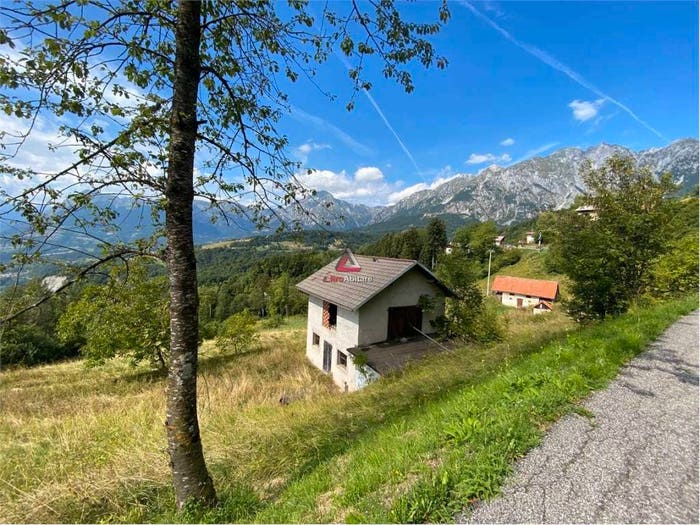 Casa trilocale in vendita in via Pianon, Pianon, Tambre