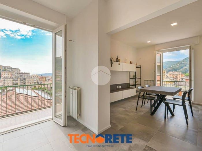 Appartamento quadrilocale in vendita in Via Paolo Bentivoglio, La Scorza Fossitermi, La Spezia