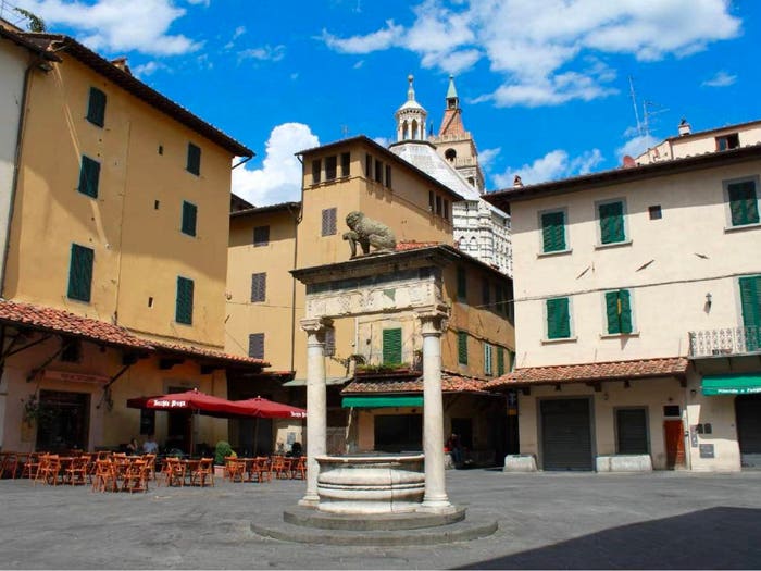 Appartamento bilocale in vendita in Piazza della Sala, Pistoia