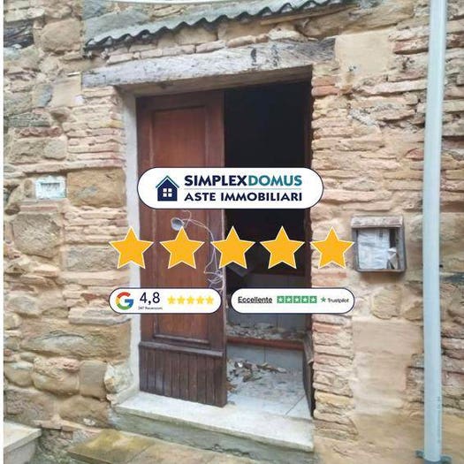 Appartamento quadrilocale in vendita in Della Torre, Centro, Castelraimondo