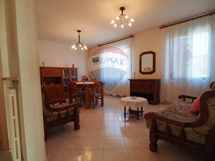 Appartamento trilocale in vendita in Centinarola, Fano