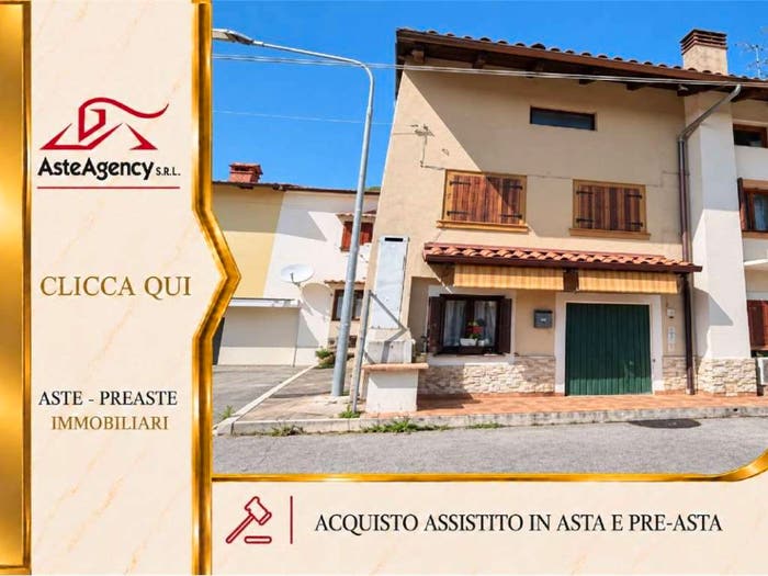 Casa trilocale in vendita in Via Principe Umberto, Centro, Pinzano al Tagliamento