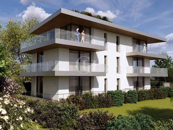 Appartamento quadrilocale in vendita in Via Brescia, Desenzano Centro, Desenzano del Garda
