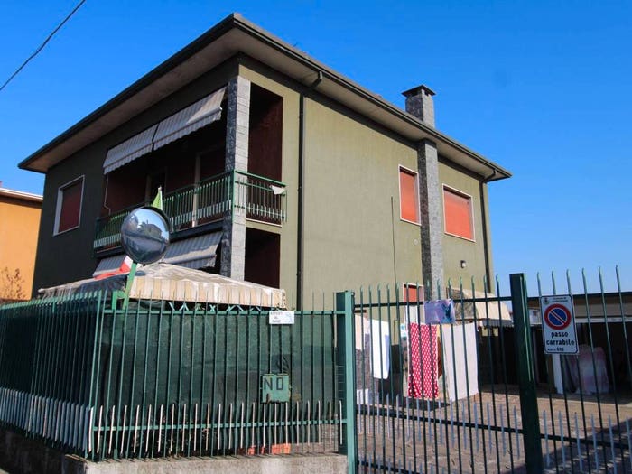 Appartamento trilocale in vendita in Via Siena, Canegrate
