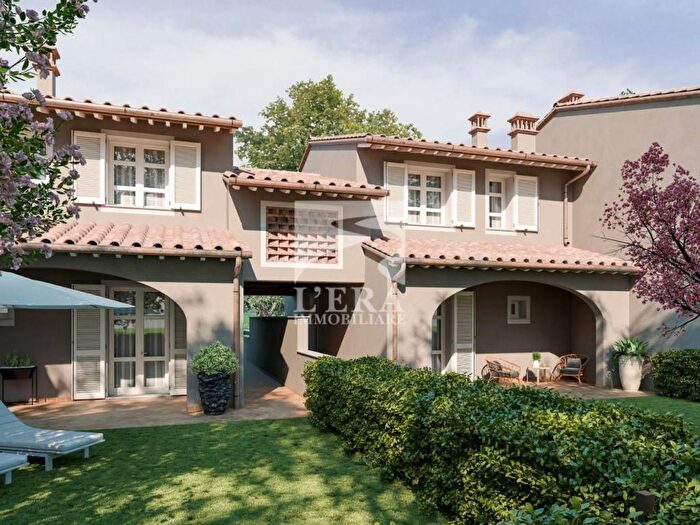 Casa con 6 locali in vendita in Via del Popolo, Santa Lucia La Borra, Pontedera
