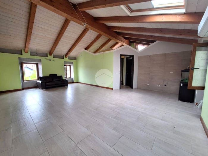 Appartamento trilocale in vendita in Via capitano Saudino, Centro, Caravino