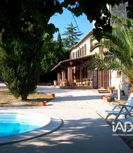 Casa con 6 locali in vendita in Strada provinciale di Morro, Morro d'Alba