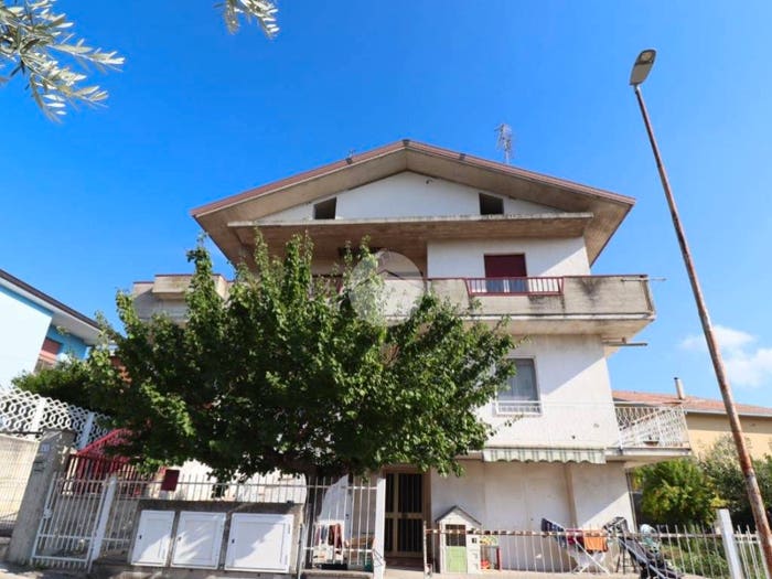 Casa con 6 locali in vendita in Via del Campetto, Centro, Giulianova