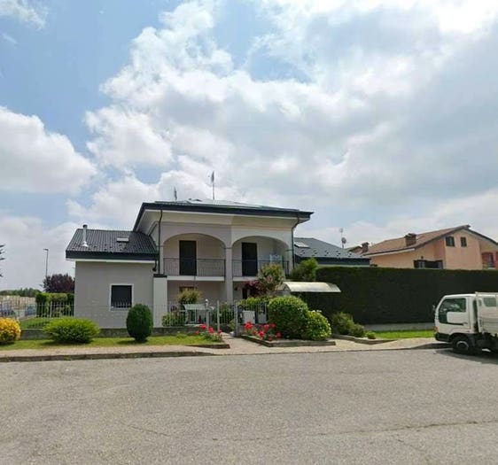 Casa con 6 locali in vendita in Via Tagliamento, Centro, Borgo San Dalmazzo