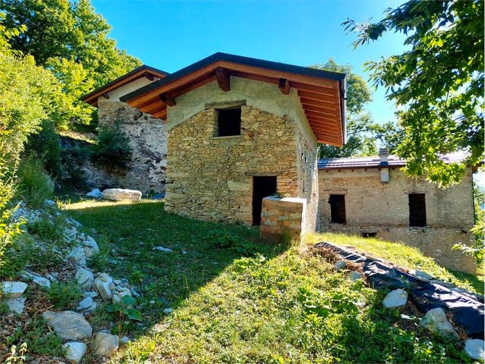 Casa con 6 locali in vendita in Regione Piambernardo, Garessio