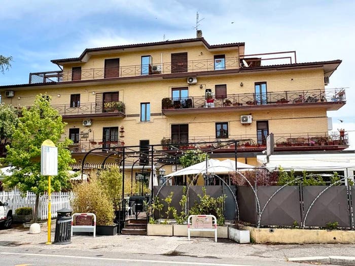 Casa trilocale in vendita in Via di Santa Cornelia, Valle Muricana, Roma