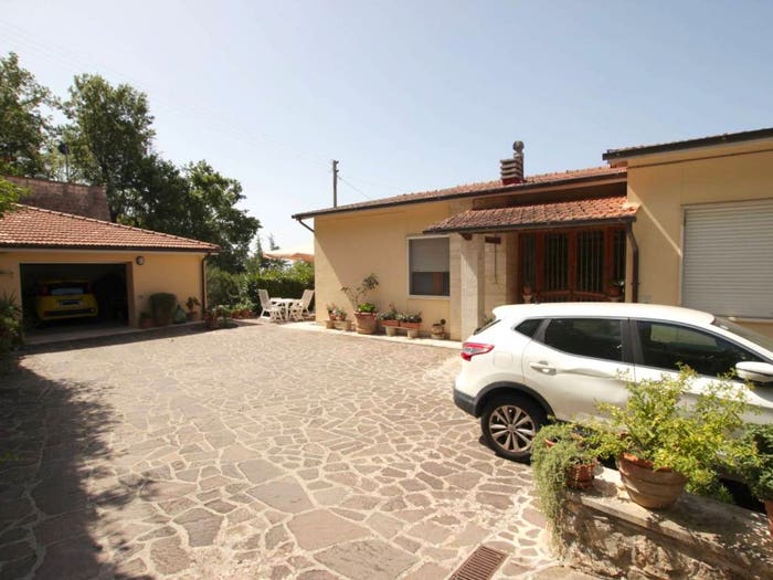Casa con 6 locali in vendita in Via della Pace, Serre Di Rapolano, Rapolano Terme