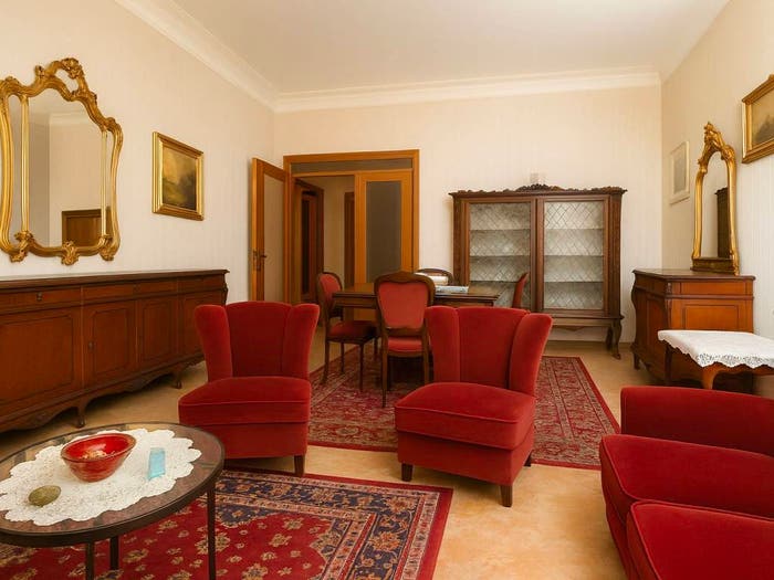 Appartamento con 5 locali in vendita in Via dell'Asilo, Centro Storico, Jesi