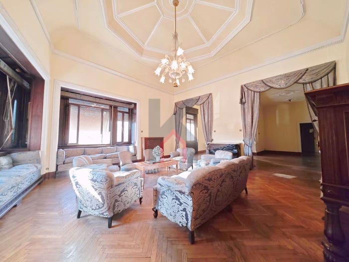 Appartamento con 6 locali in vendita in via Giorgio Regnoli, Centro Storico, Forlì