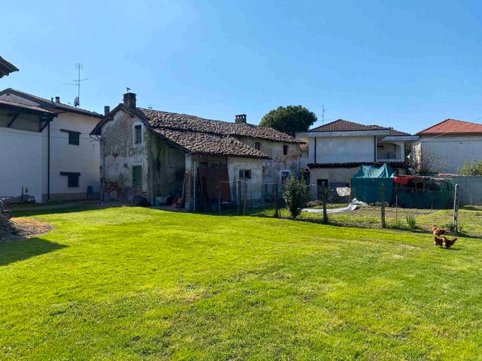 Casa con 6 locali in vendita in Via dei Mille, Vespolate