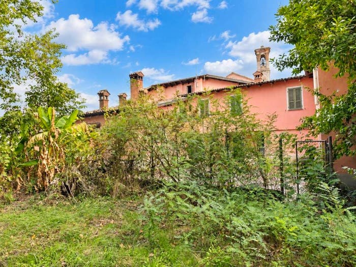 Casa con 6 locali in vendita in Castel San Giovanni