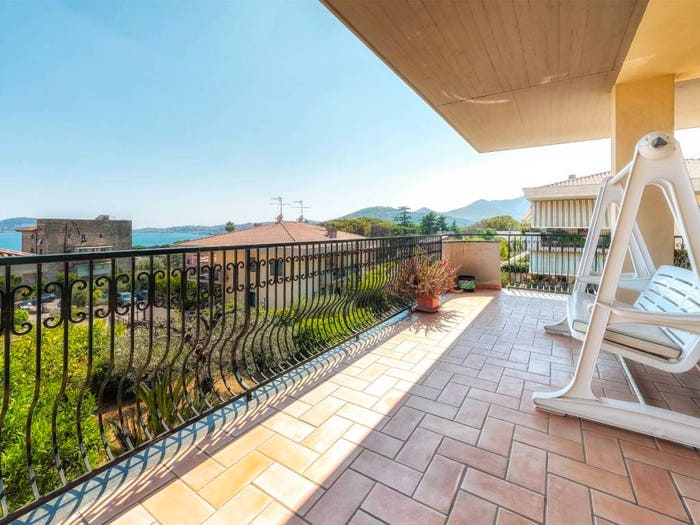 Casa quadrilocale in affitto in Via Domenico Cicala, Centro, Formia
