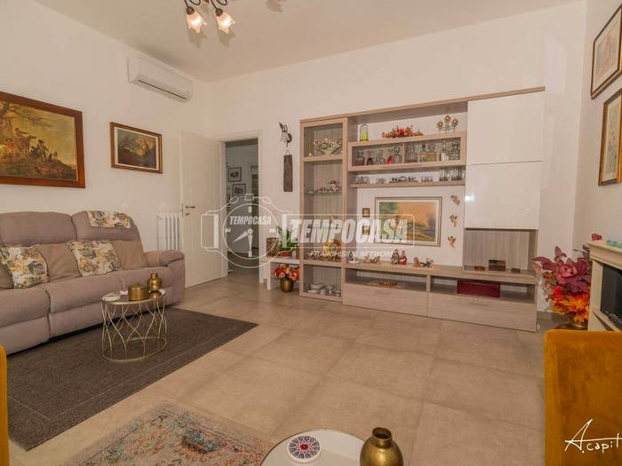 Appartamento trilocale in vendita in Via FORLANINI, Villaggio Zeta, Modena