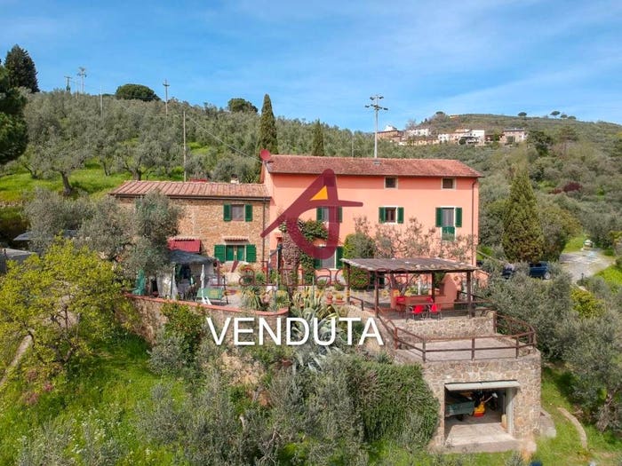 Casa con 6 locali in vendita in Via Orbignanese, Fornello, Lamporecchio