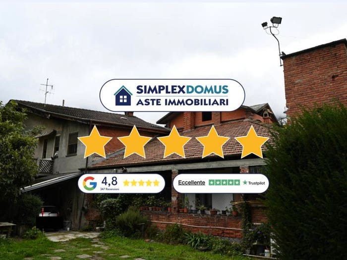Appartamento quadrilocale in vendita in Via Des Alpes, Centro, Verrès