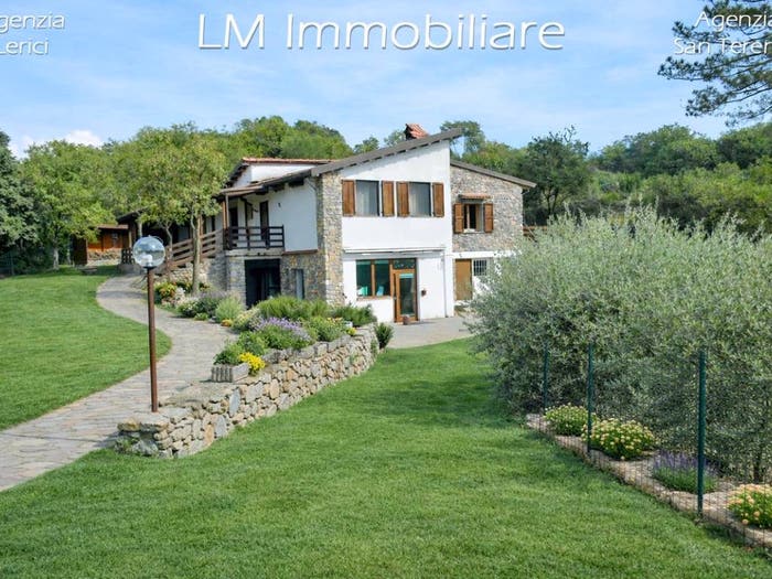Casa con 6 locali in vendita in Località Monti Branzi, Pugliola Solaro, Lerici