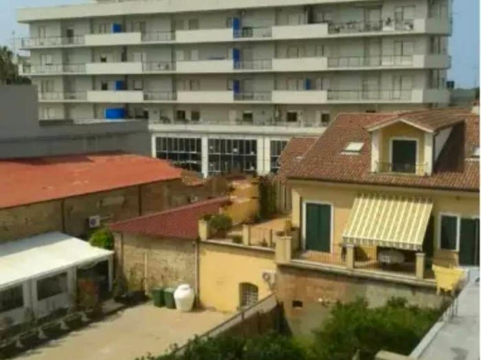 Appartamento trilocale in vendita in Via Serra, Gioia Tauro