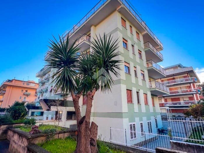 Appartamento monolocale in vendita in Via Palazzo, Centro, Formia