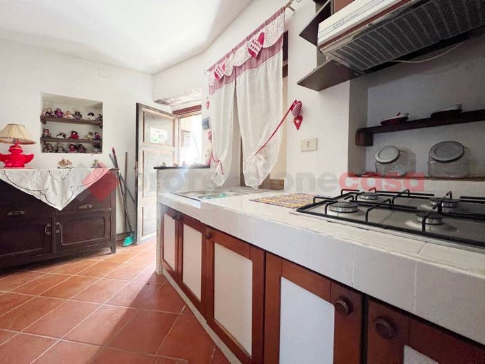 Casa quadrilocale in vendita in Via degli Abruzzi, Rieti