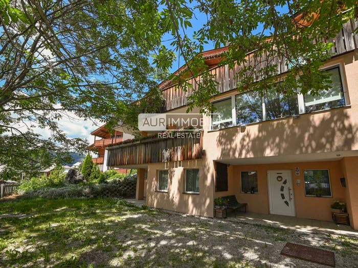 Casa con 6 locali in vendita in Strada Linert, Centro, Badia