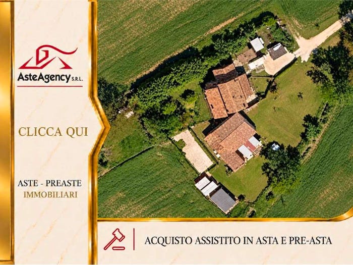 Appartamento con 5 locali in vendita in Matelica Macerata, Centro, Matelica