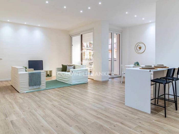 Appartamento quadrilocale in vendita in Via Daniele Crespi, Piazza Santa Maria, Busto Arsizio