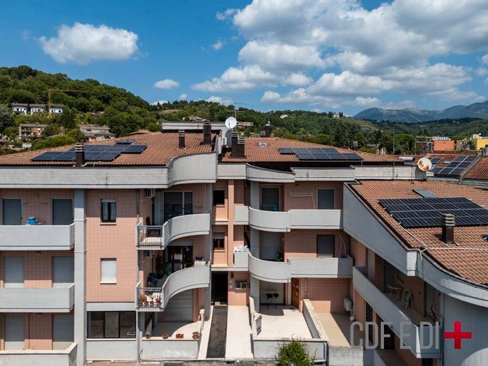 Appartamento con 5 locali in vendita in Via Alcibiade d'Orazi, Rieti