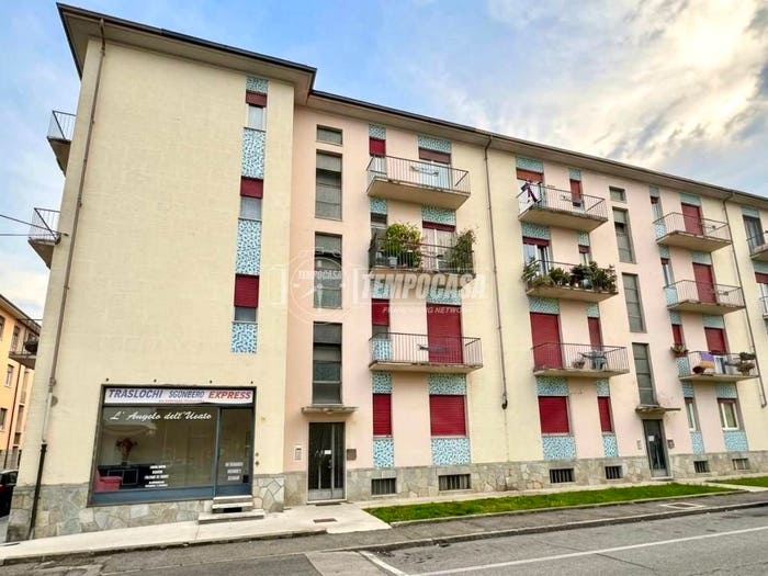 Appartamento quadrilocale in vendita in Via Paolo Dovo, Centro, Savigliano