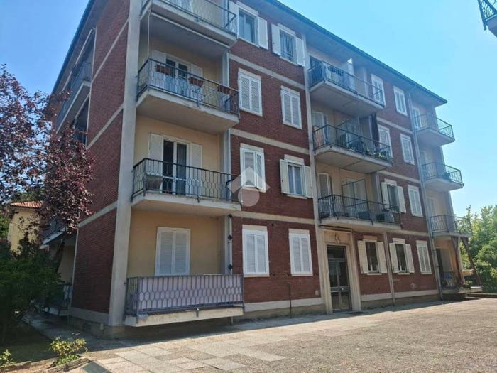 Appartamento trilocale in vendita in Via Angelo Scarenzio, Viale Cremona, Pavia