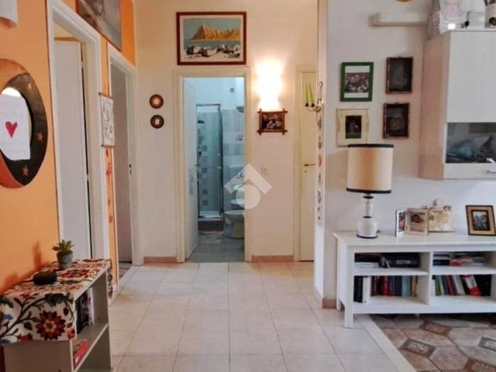 Appartamento bilocale in vendita in Via Giulio Verne, Tommaso Natale, Palermo