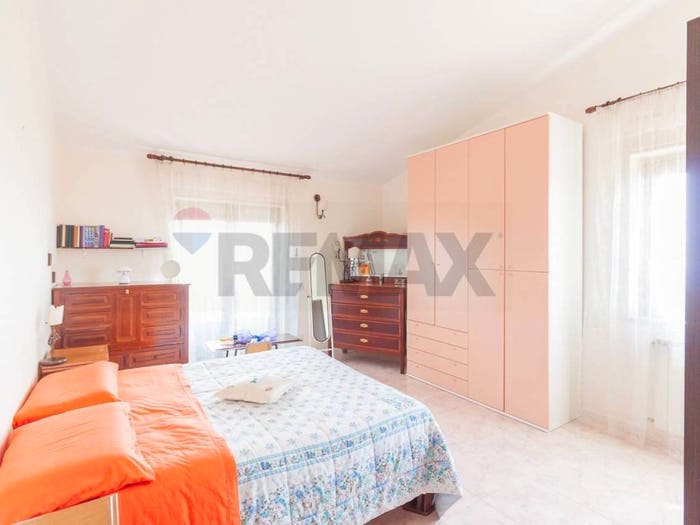 Appartamento con 6 locali in vendita in Via Paternò, Ragalna