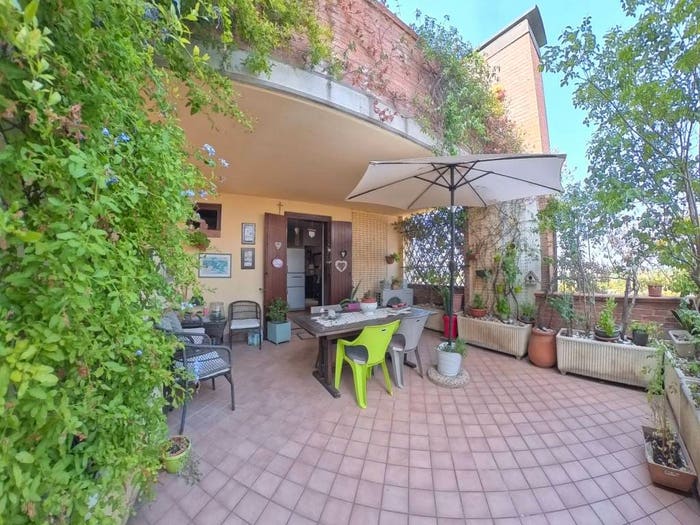 Casa quadrilocale in vendita in Via Santa Rizza, Centro, Casalgrande