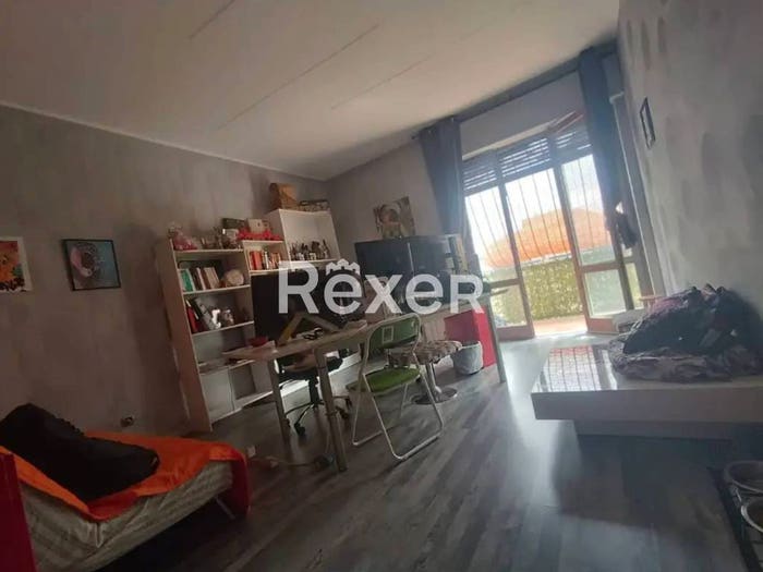 Appartamento con 6 locali in vendita in Via E Bellia, Paternò
