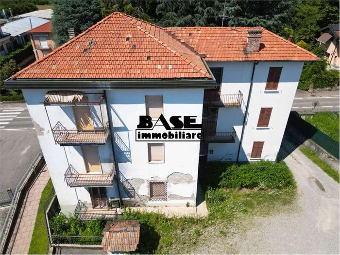Casa con 6 locali in vendita in Via Roma, Centro, Casnate con Bernate