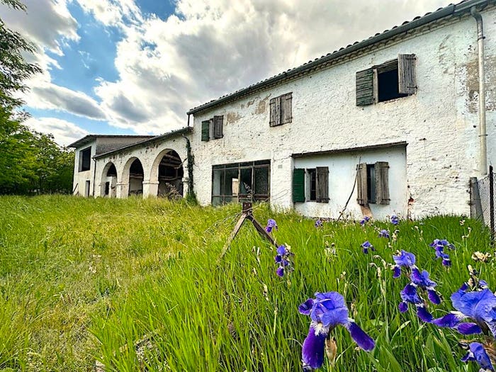Casa con 6 locali in vendita in Piazza degli Alpini, Centro, Castello di Godego